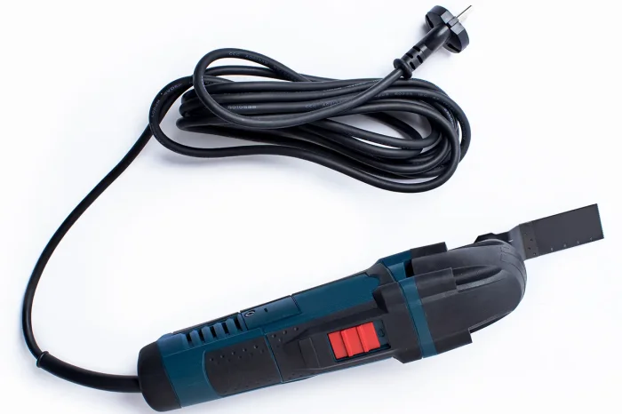 Сетевые и аккумуляторные реноваторы