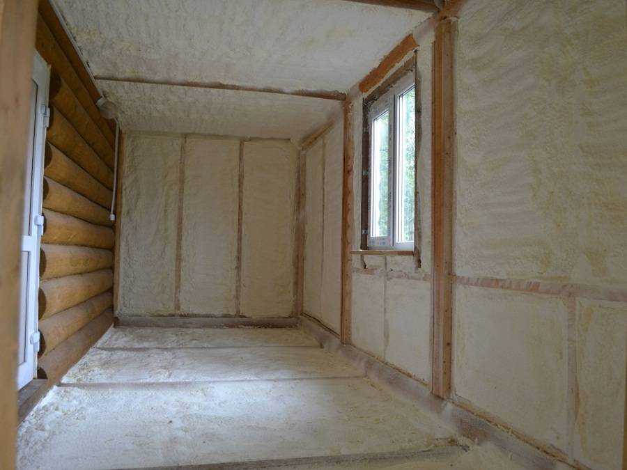 Утепление веранды своими руками для зимы: обзор материалов и инструкция