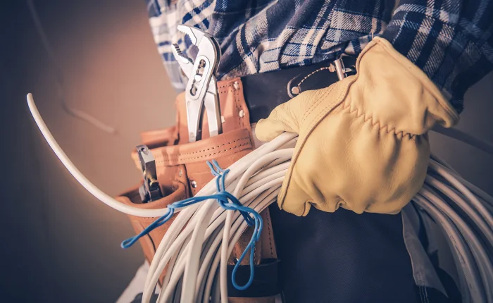 Как выбрать хорошего электрика: советы по проверке квалификации