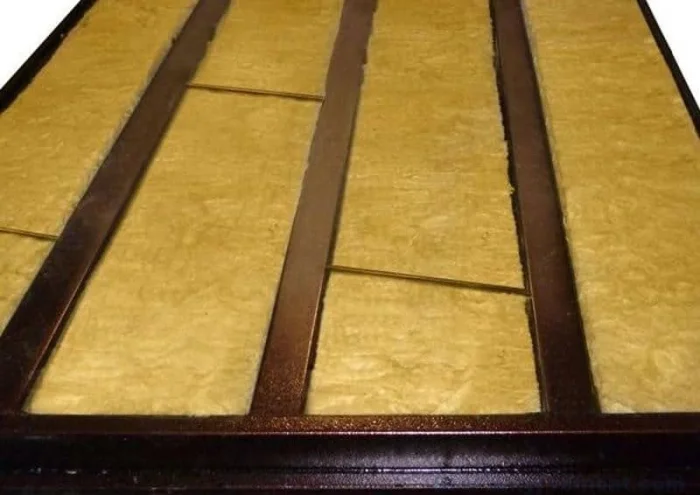 Как сделать шумоизоляцию входной двери самостоятельно: эффективные методы и материалы